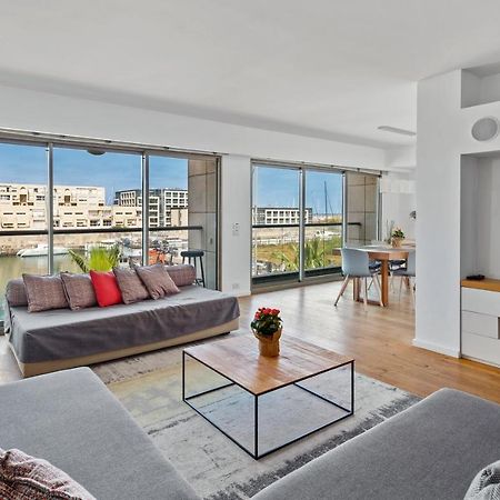 Lagoon View 3Bd Huge Family Apartment Herzelia エクステリア 写真