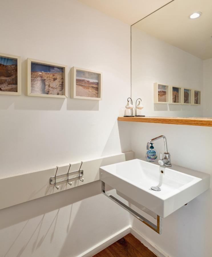 Lagoon View 3Bd Huge Family Apartment Herzelia エクステリア 写真